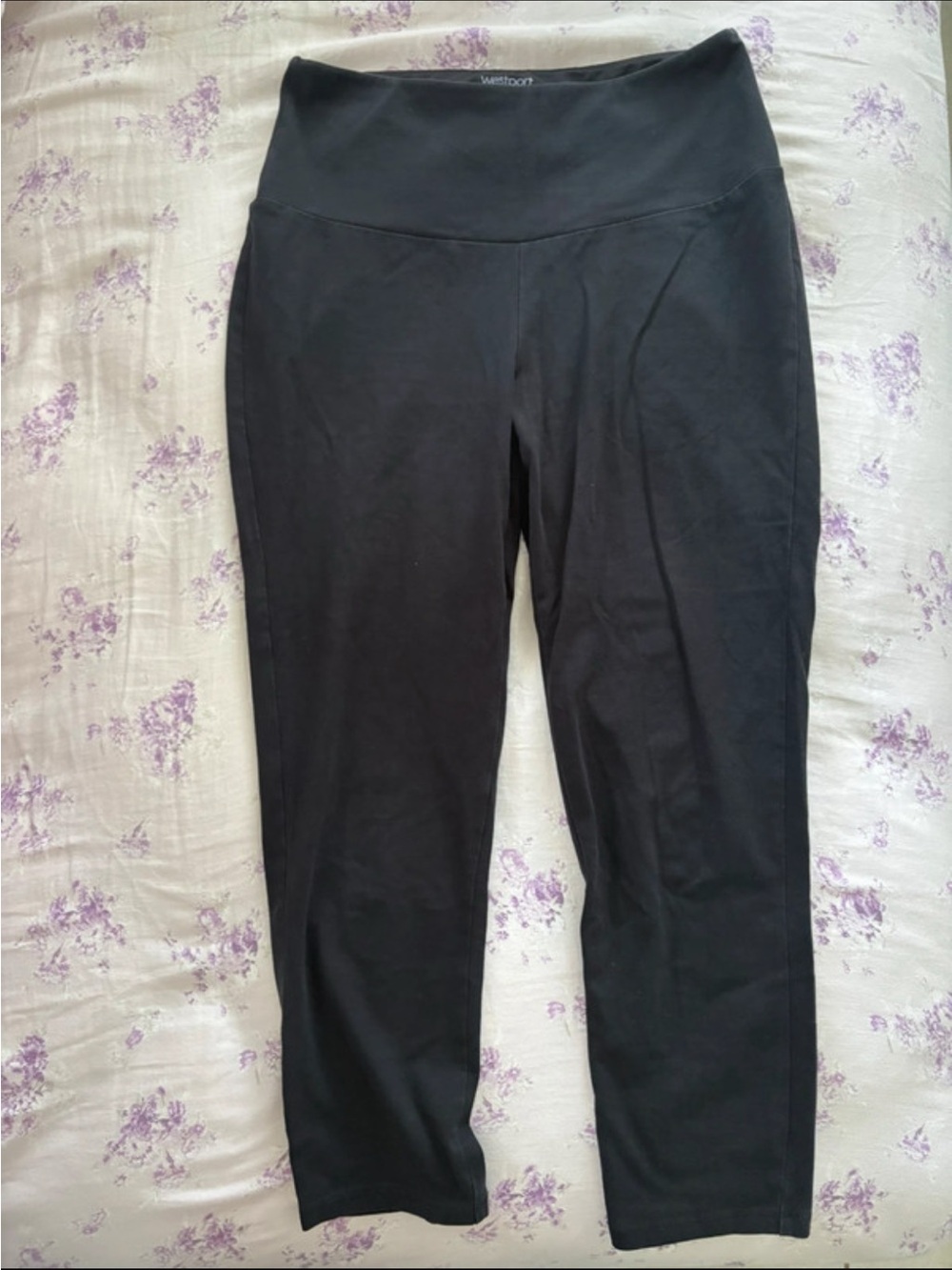 Westport Black High-Waist Black Capri Leggings